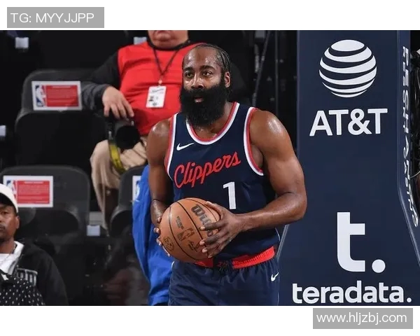 詹姆斯哈登的篮球之路与辉煌成就探讨